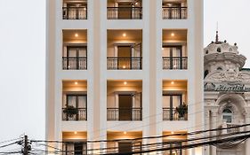 Lumina Hotel Da Lat Central