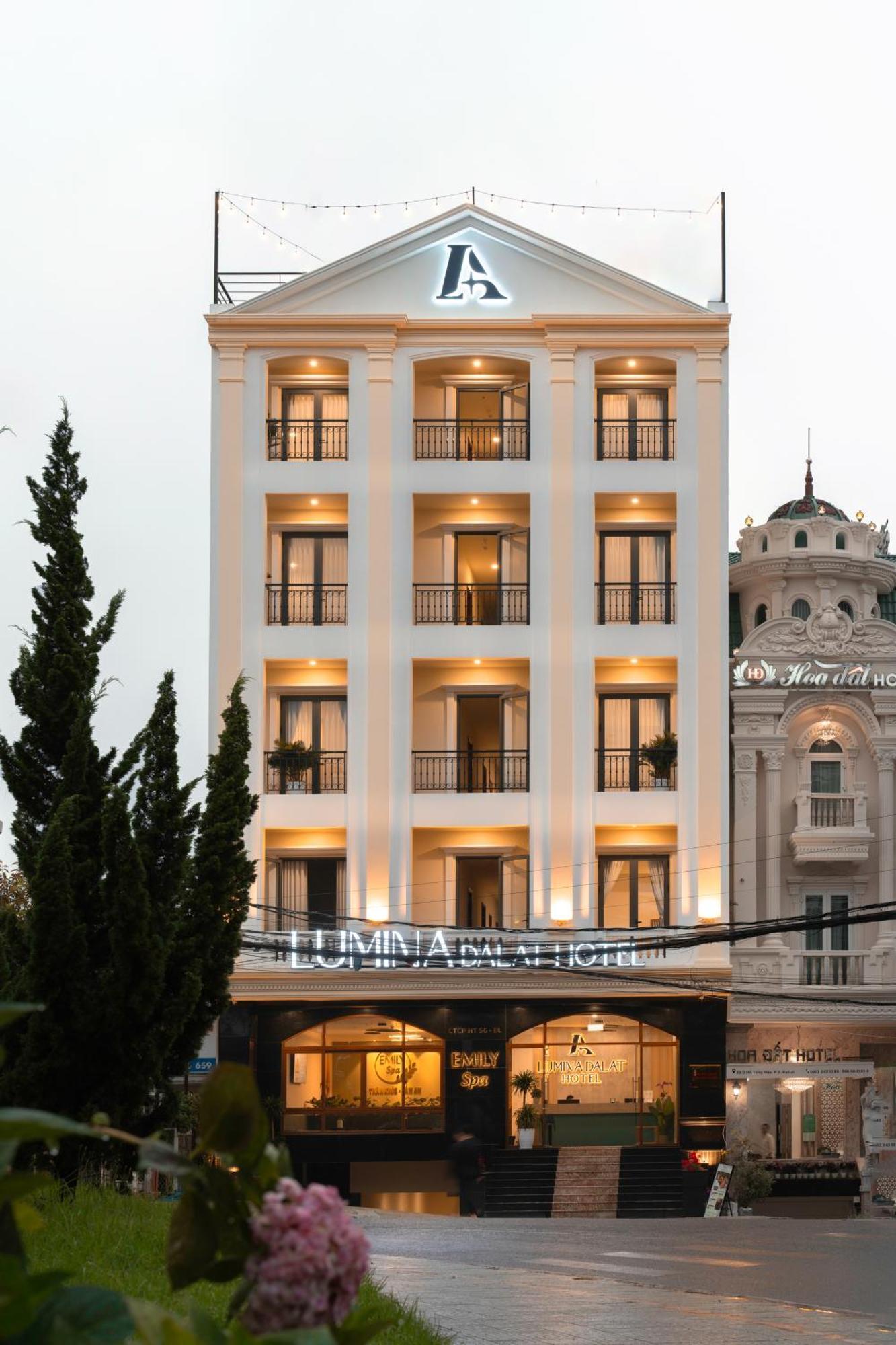 Lumina Hotel Da Lat Central Exterior photo